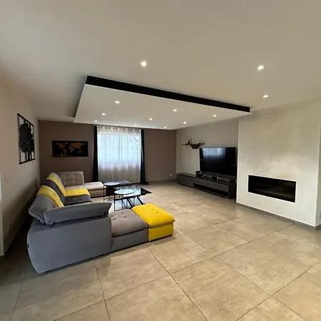 Villa Les Deux Piliers Courthiezy